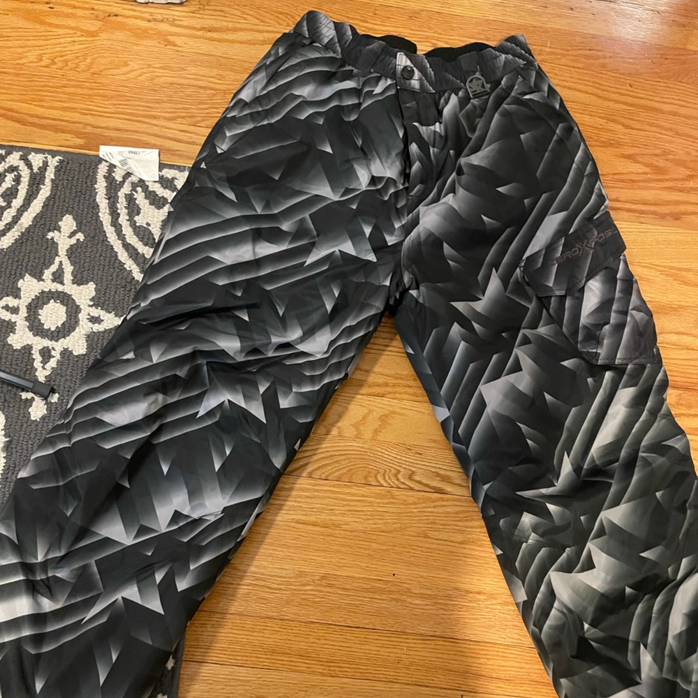 Boys snow pants